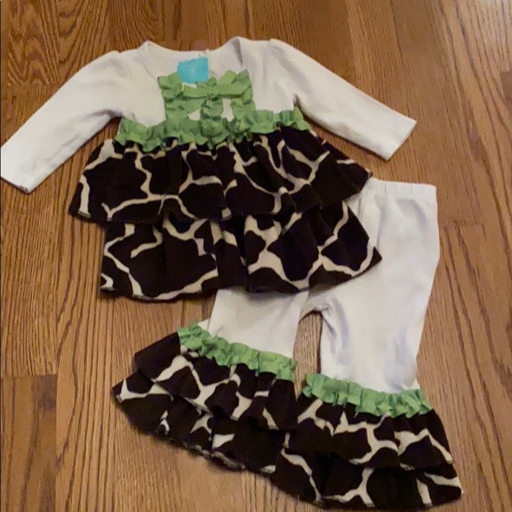 Mud pie baby 0-6mo